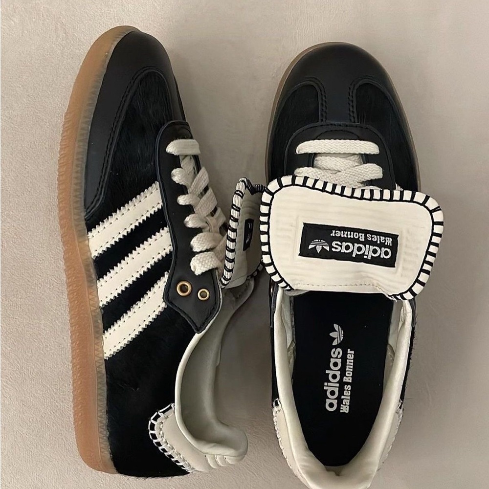 Adidas OG x Wales Black Cream White - Picture 2 of 8